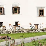 Hotel Chesa Pool Sils im Engadin