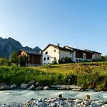 Chesa Pool 3* Sils im Engadin