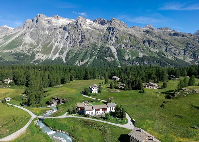Hotel Chesa Pool Sils-Maria