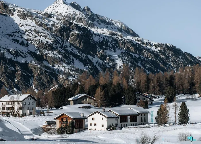 Chesa Pool Sils Maria