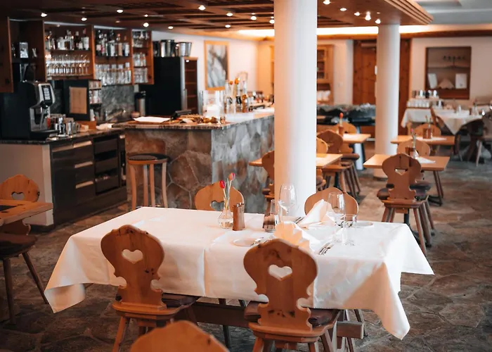 Chesa Pool Hotel Sils Maria