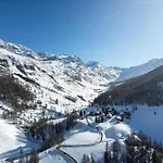 Chesa Pool 3* Sils im Engadin